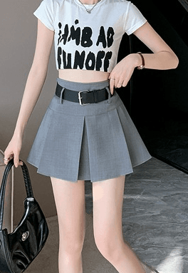 Grey pleated mini skirt with black belt product reference